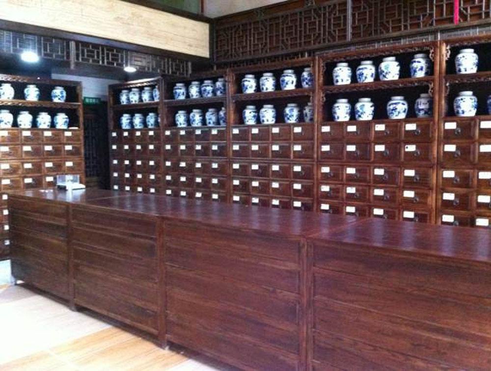 中藥柜鋼制和木質(zhì)哪個會比較好呢