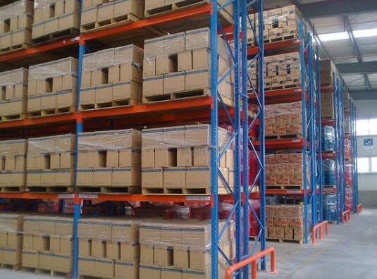 河北貨架：家具行業有什么樣的倉庫貨架存儲？